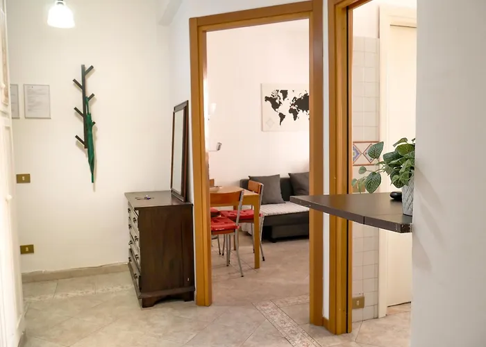 Modern 1 Bedroom Near Metro